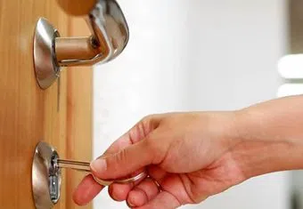 Lock Locksmith Tech Decatur, GA 404-793-5178 logo-image - 24-hour-emergency-locksmith