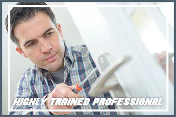 Lock Locksmith Tech Decatur, GA 404-793-5178